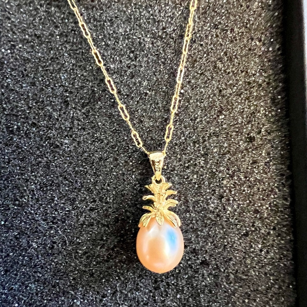 Pink Edison pearl 9.2mm pineapple necklace 16”